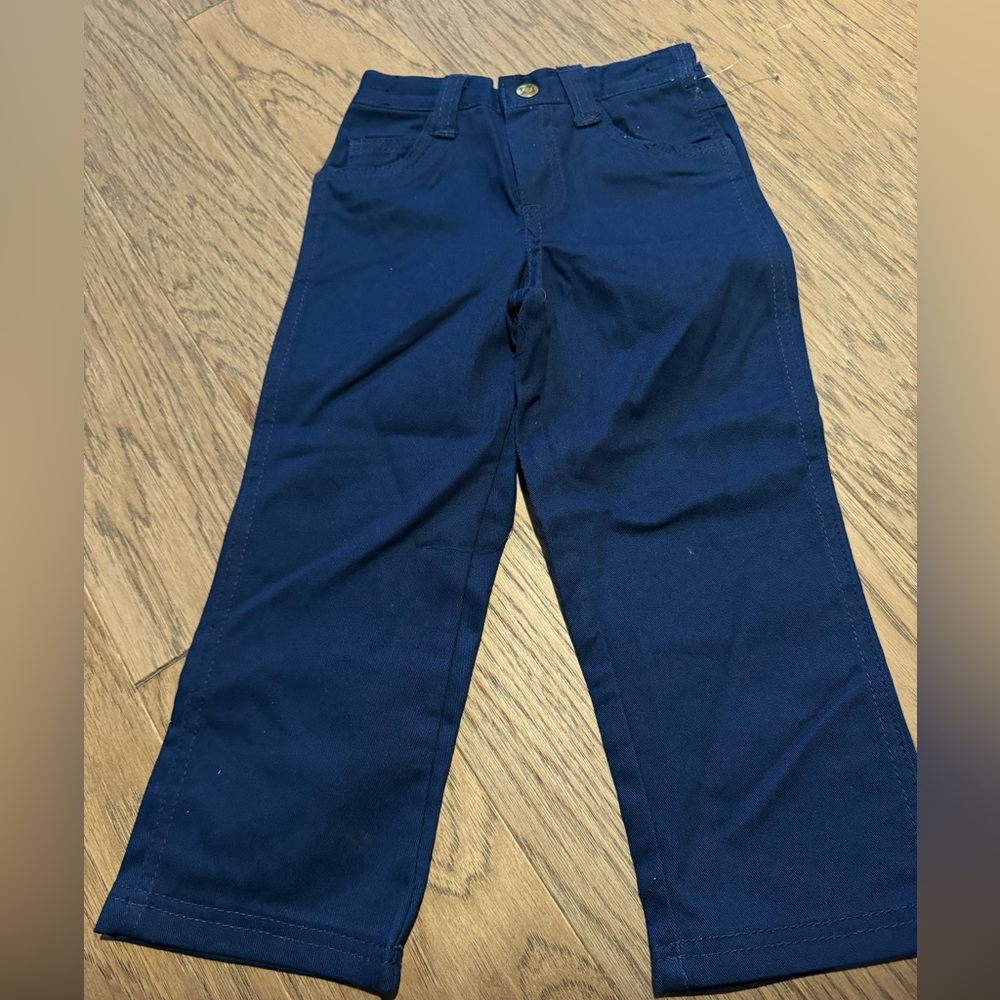 Boyz Wear blue poplin pants. Size 3T